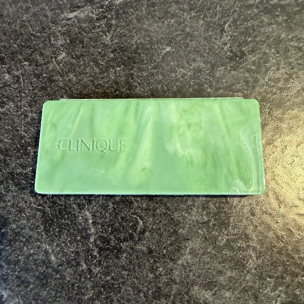 Clinique Eye Palette BEWITCHED FADED‎ DENIM SILVER LINING SUGAR SUGAR Quad
